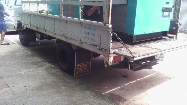 ขายครับNPR58Lเครื่อง4BE1 110hpพวงมาลัยpowerกระบะ4.30เมตรเครื่องฝิดช่างล่างดีภาษีเต็มเอกสารพร้อมโอนจั