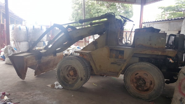 ขายรถตักสภาพใช้งานได้ปกติ