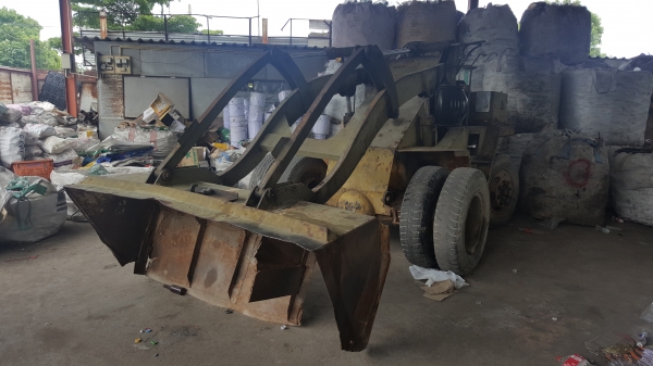 ขายรถตักสภาพใช้งานได้ปกติ