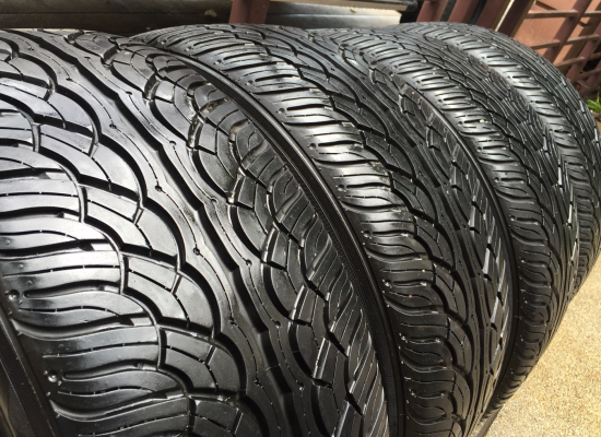 ยาง Yokohama Prada 255 45 20 ปี13 ดอกเต็ม ไม่มีปะ ราคาไม่แพง ยาง Yokohama Prada 255 45 20 ปี13 ดอกเต็ม ไม่มีปะ ราคาไม่แพง