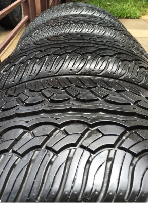 ยาง Yokohama Prada 255 45 20 ปี13 ดอกเต็ม ไม่มีปะ ราคาไม่แพง ยาง Yokohama Prada 255 45 20 ปี13 ดอกเต็ม ไม่มีปะ ราคาไม่แพง