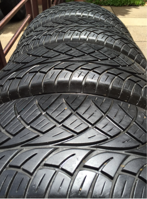 ยาง Nitto 420S 265 65 17 ปลายปี13 ดอกเต็ม ราคาไม่แพง ยาง Nitto 420S 265 65 17 ปลายปี13 ดอกเต็ม ราคาไม่แพง