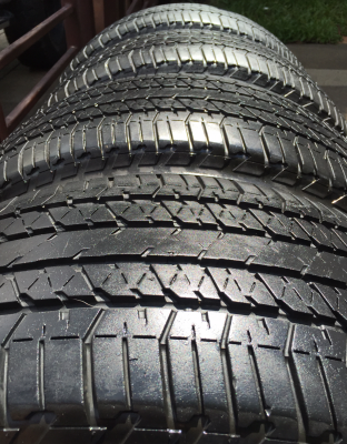 ยาง Bridgestone 265 60 18 ปี13 ดอกเยอะ พร้อมใช้งาน ราคาไม่แพง