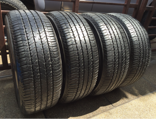 ยาง Bridgestone 265 60 18 ปี13 ดอกเยอะ พร้อมใช้งาน ราคาไม่แพง