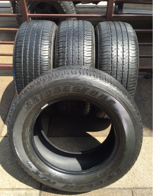 ยาง Bridgestone 265 60 18 ปี13 ดอกเยอะ พร้อมใช้งาน ราคาไม่แพง