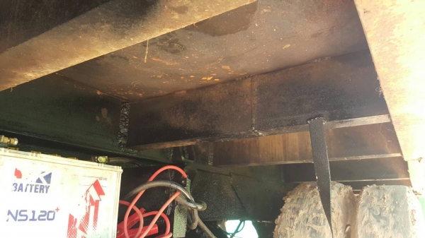 ขาย เทนเลอร์ 10 ล้อ หัวยาว เพลาเดียว มีหางพับไฮดรอริค ไม่มีทะเบียนนะครับ เครื่องเดิม TX เฟืองท้ายใหญ่ คัสซีสวย หางเทนเลอร์เหล็กใหญ่แข็งแรง รถใช้งานได้ปกติ ขาย เทนเลอร์ 10 ล้อ หัวยาว เพลาเดียว มีหางพับไฮดรอริค ไม่มีทะเบียนนะครับ เครื่องเดิม TX เฟืองท้ายใหญ่ คัสซีสวย หางเทนเลอร์เหล็กใหญ่แข็งแรง รถใช้งานได้ปกติ