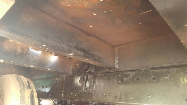 ขาย เทนเลอร์ 10 ล้อ หัวยาว เพลาเดียว มีหางพับไฮดรอริค ไม่มีทะเบียนนะครับ เครื่องเดิม TX เฟืองท้ายใหญ่ คัสซีสวย หางเทนเลอร์เหล็กใหญ่แข็งแรง รถใช้งานได้ปกติ ขาย เทนเลอร์ 10 ล้อ หัวยาว เพลาเดียว มีหางพับไฮดรอริค ไม่มีทะเบียนนะครับ เครื่องเดิม TX เฟืองท้ายใหญ่ คัสซีสวย หางเทนเลอร์เหล็กใหญ่แข็งแรง รถใช้งานได้ปกติ