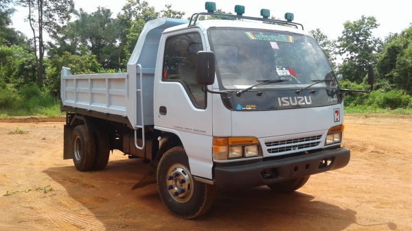 รถดั้มพ์