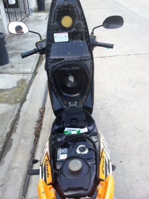 ขาย Honda คลิกตัวแรก (ลายสีส้มดำ)