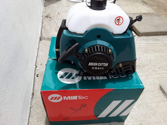 ขายเครื่องตัดหญ้าคุณภาพสูงราคาประหยัด BRSH CUTTER CG411ราคาเพียง2690-ปกติ4500(ส่งเก็บเงินปลายทาง ไม่ต้องโอนเงินมา รอรับสินค้าเเล้วชำระที่หน้าบ้านท่านเลยทั่วไทยคร้าบเพียง2790-เท่านั่น  =========== สนใจสั่งสินค้า