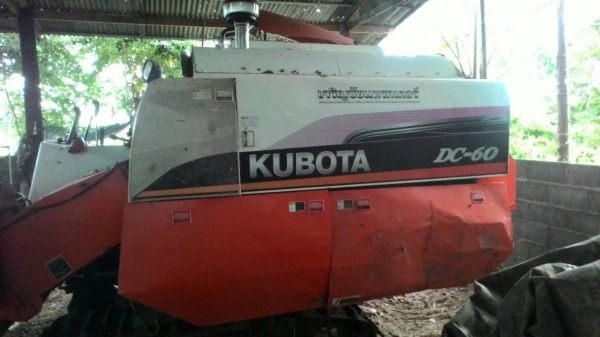 รถเกียว  DC 60  Plus  ปี 55 นิวสปริง  มีเล่ม ทะเบียน ราคเบาฯ 275000ดูรถก่่อนต่อ คับ สิทธิ์ 098668347  0991751349