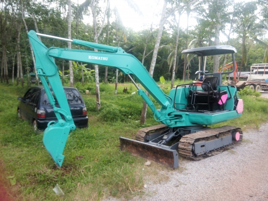 ขายรถแบคโฮ KOMATSU PC30-7 ราคา 280000