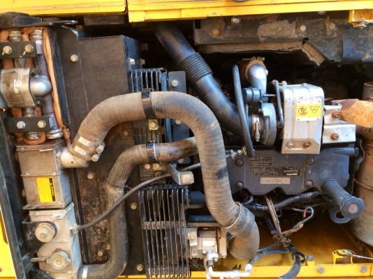 ขายด่วน  รถแบคโฮ  komatsu   Pc160   รุ่น8   สภาพดีพร้อมใช้งาน   11400 ชั่วโมง