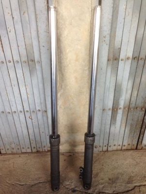 โช็คหน้า เทน่า ราคา 600