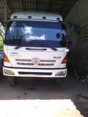 รถฮีโน่ 6 ล้อ FG1J 220 แรงม้า. ปี 51. สนใจติดต่อ 081 - 6079515