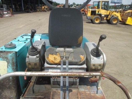 KOBELCO SK030-2 ขนาดPC-30<มีลายแย๊กคอลโทนสั้นปั๊มนิ้ว>รถเก่านอกมีเอกสาร☎️ติดต่อ085-5632278(ราคาต่อรองได้)