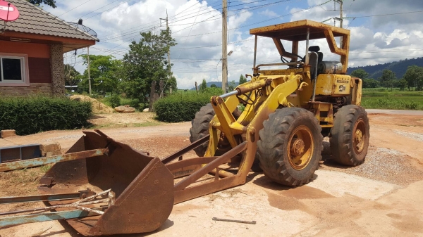 ขาย รถตัก KOMATSU JH30B เครื่องดี ปั้มเพิ่งเปลี่ยนใหม่ รถใช้งานได้ปกติครับ ขาย รถตัก KOMATSU JH30B เครื่องดี ปั้มเพิ่งเปลี่ยนใหม่ รถใช้งานได้ปกติครับ