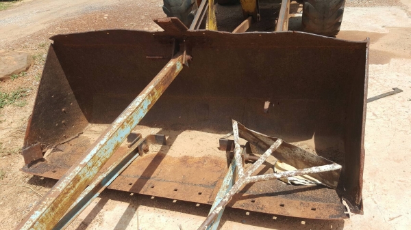 ขาย รถตัก KOMATSU JH30B เครื่องดี ปั้มเพิ่งเปลี่ยนใหม่ รถใช้งานได้ปกติครับ ขาย รถตัก KOMATSU JH30B เครื่องดี ปั้มเพิ่งเปลี่ยนใหม่ รถใช้งานได้ปกติครับ