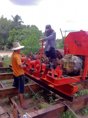 ขายปั้นจั่น15 เมตรขาเกลียววิน 30 อู่โตตุ้ม 4.2 ตัน พร้อมรับตอกเสาเข็ม 085-7666984