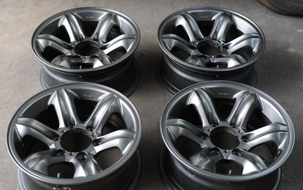 ล้อเล็บเหยี่ยวแท้ 16