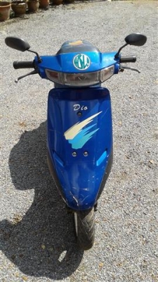 ขาย Dio เครื่องดีสัสันพอใช้ได้รถสตาร์ทติดขี่ใช้งานได้ออกใบซื้อขาย 4900 บาท ขาย Dio เครื่องดีสัสันพอใช้ได้รถสตาร์ทติดขี่ใช้งานได้ออกใบซื้อขาย 4900 บาท