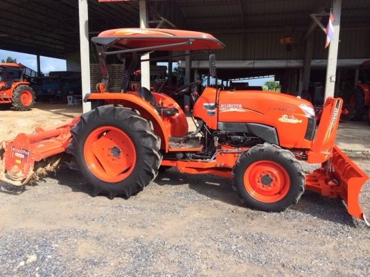 ขายรถไถคูโบต้าL4708SP พร้อมอุปกรณ์ รถสภาพสวยมาก ชั่วโมงการทำงานน้อย ขายราคา 488000บาท. สนใจโทร 081-9136451 ขอดูภาพเพิ่มเติมทางline:id bow6451 มีบริการจัดส่งฟรีทั่วไทย ขายรถไถคูโบต้าL4708SP พร้อมอุปกรณ์ รถสภาพสวยมาก ชั่วโมงการทำงานน้อย ขายราคา 488000บาท. สนใจโทร 081-9136451 ขอดูภาพเพิ่มเติมทางline:id bow6451 มีบริการจัดส่งฟรีทั่วไทย