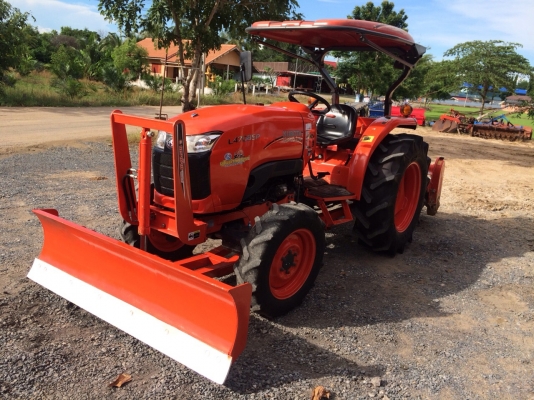 ขายรถไถคูโบต้าL4708SP พร้อมอุปกรณ์ รถสภาพสวยมาก ชั่วโมงการทำงานน้อย ขายราคา 488000บาท. สนใจโทร 081-9136451 ขอดูภาพเพิ่มเติมทางline:id bow6451 มีบริการจัดส่งฟรีทั่วไทย ขายรถไถคูโบต้าL4708SP พร้อมอุปกรณ์ รถสภาพสวยมาก ชั่วโมงการทำงานน้อย ขายราคา 488000บาท. สนใจโทร 081-9136451 ขอดูภาพเพิ่มเติมทางline:id bow6451 มีบริการจัดส่งฟรีทั่วไทย