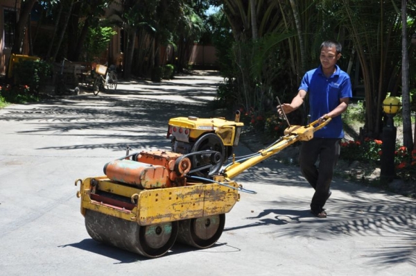 ขายรถบดดิน BOMAGสวยเดิมจากญี่ปุ่น 65,000 เท่านั้น ขายรถบดดิน BOMAGสวยเดิมจากญี่ปุ่น 65,000 เท่านั้น