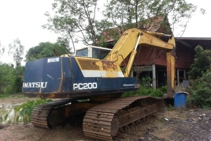 KOMATSU PC 200-5 ซีเรียล69000 คอนโทรนสั้น ตัวเดินจีบ ไฟฟ้าครบ KOMATSU PC 200-5 ซีเรียล69000 คอนโทรนสั้น ตัวเดินจีบ ไฟฟ้าครบ