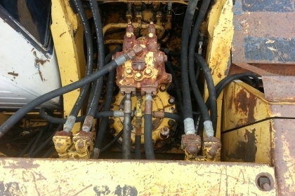 KOMATSU PC 200-5 ซีเรียล69000 คอนโทรนสั้น ตัวเดินจีบ ไฟฟ้าครบ KOMATSU PC 200-5 ซีเรียล69000 คอนโทรนสั้น ตัวเดินจีบ ไฟฟ้าครบ