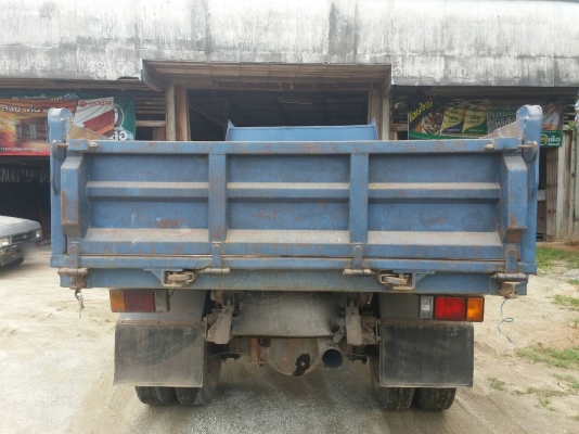 รถอีซูซู 6 ล้อดั้ม NPR 115 แรงม้า. ปี 36. สนใจติดต่อ 081 - 6079515