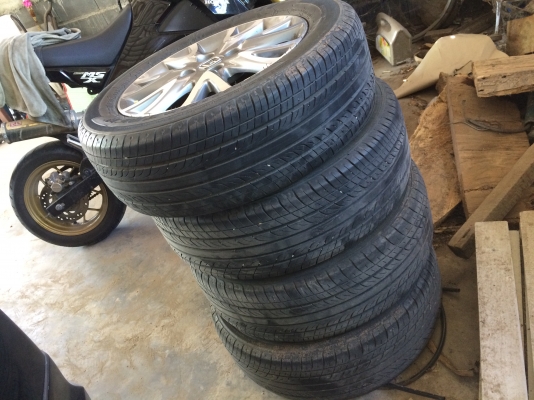 ล้อแม็ก City 2014 SV Modoulo ขอบ 15 พร้อมยาง Thunderer B-quick 195 60 R15