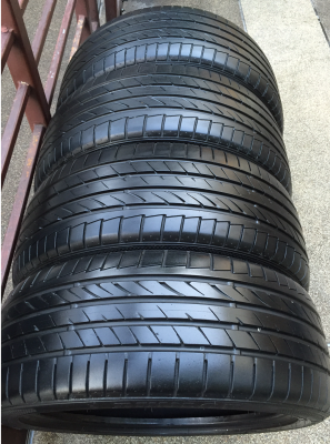 ยาง Dunlop 215 45 18 ปลายปี14 ดอกเต็ม ไม่มีปะ ราคาไม่แพง