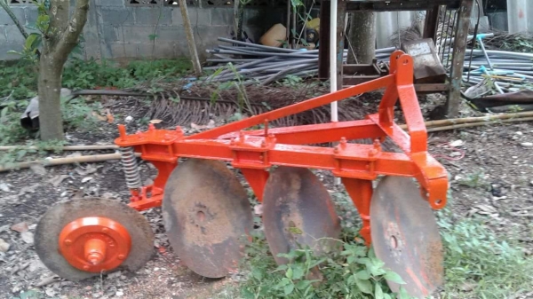 ผานไถ  ใบ22  นิ้ว  ผานสาม   ยี่ห้อ hui