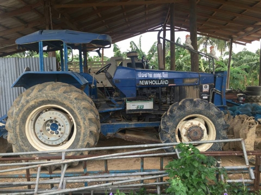 ขายรถ NEWHOLLAND FORD6640 4×4 2เพลาเอหสารเล่มทะเบียน เครื่องเดิม สภาพใช้งานทุกวัน ดันหน้าผาน7 ขายรถ NEWHOLLAND FORD6640 4×4 2เพลาเอหสารเล่มทะเบียน เครื่องเดิม สภาพใช้งานทุกวัน ดันหน้าผาน7
