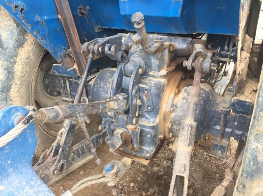 ขายรถ NEWHOLLAND FORD6640 4×4 2เพลาเอหสารเล่มทะเบียน เครื่องเดิม สภาพใช้งานทุกวัน ดันหน้าผาน7 ขายรถ NEWHOLLAND FORD6640 4×4 2เพลาเอหสารเล่มทะเบียน เครื่องเดิม สภาพใช้งานทุกวัน ดันหน้าผาน7