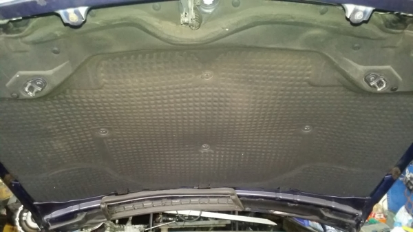 แผ่นกันร้อนฝากระโปรงหน้า w140 s280 s320 s500
