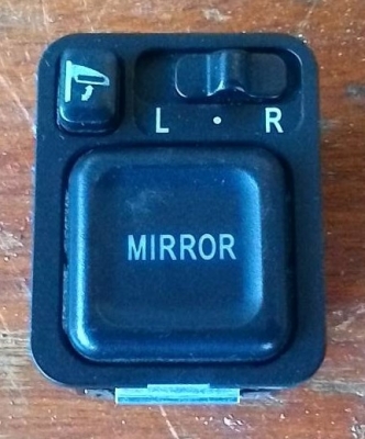 ขายอะไหล่ (2002 - 2006) ขายอะไหล่ (2002 - 2006)