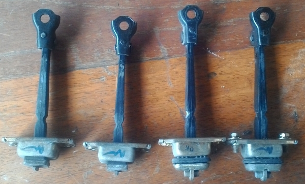 ขายอะไหล่ (2002 - 2006) ขายอะไหล่ (2002 - 2006)