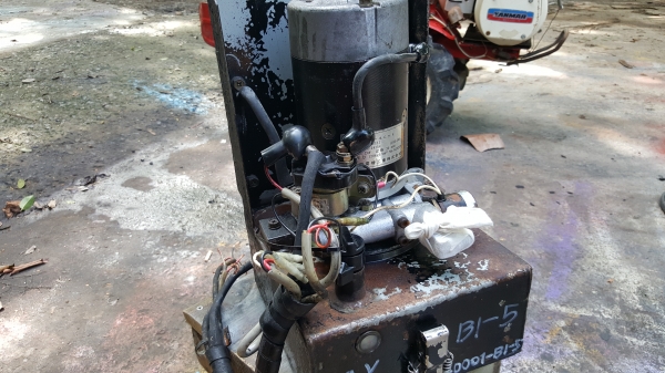 ปั้มไฮดรอลิค 24 v ปั้มไฮดรอลิค 24 v