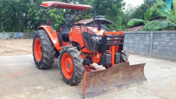ขาย รถไถ KUBOTA M7040 ราคา 455000 ขาย รถไถ KUBOTA M7040 ราคา 455000