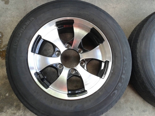 ขอบ15นิ้ว6รู พร้อมยาง สวยๆ 4 ล้อ ราคา 6500 บาท ขอบ15นิ้ว6รู พร้อมยาง สวยๆ 4 ล้อ ราคา 6500 บาท