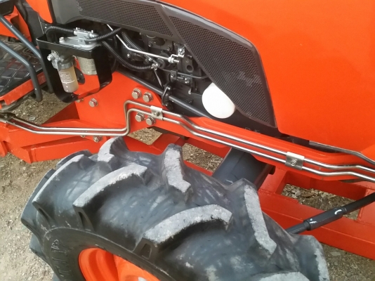 ขายรถไถคูโบต้า  KUBOTA   L 3608SP พร้อมชุดใบมีดดันหน้าคานล่าง  ผาน 6X22