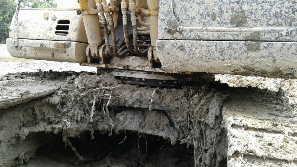 CAT320C ญี่ปุ่น รถสวย..ช่วงล่างเต็ม เอวแน่น 13000ชม. เอกสารเล่มทะเบียน... CAT320C ญี่ปุ่น รถสวย..ช่วงล่างเต็ม เอวแน่น 13000ชม. เอกสารเล่มทะเบียน...