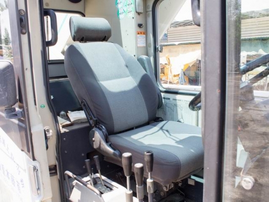 รถเครน KATO