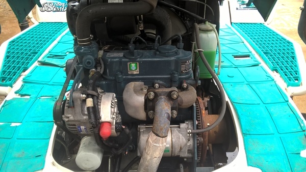 ขายรถปลูกข้าวนั่งขับ 6 แถว ดีเชล ปี 58 ทำงานแค่ 200 ชั่วโมง