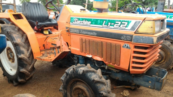 ขายรถไถ KUBOTA L1-22  2เพลา พวงมาลัยพาวเวอร์ ราคา 65,000 อ.แกลง จ.ระยอง  มีบริการขนส่งทั่วไทย DC Tractor Rayong 0818618678,0899347475 https://www.facebook.com/DC-Tractor-Rayong-3071545327&hellip;/shop&hellip; id line=081-8618678 id line=089-9347475