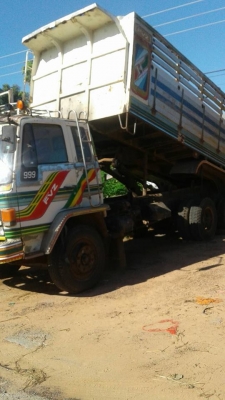 ขายรถดั้ม2เพลา ร็อก195แรง FVZ พาวเวอร์ เบรกจิฟฟี่ ช่วงล่างใหญ่ สภาพพร้อมใช้งาน เอกสารถูกต้อง เล่มทะเบียนพร้อมโอน สนใจโทร 090-8588220คุณนะ 093-3258446คุณบิว หรือเข้าดูสินค้าอื่นๆได้ที่ www.narong2truck.com หรือ www.truck.in.th/498 หรือเพจFacebook ณรงค์ ซื้ ขายรถดั้ม2เพลา ร็อก195แรง FVZ พาวเวอร์ เบรกจิฟฟี่ ช่วงล่างใหญ่ สภาพพร้อมใช้งาน เอกสารถูกต้อง เล่มทะเบียนพร้อมโอน สนใจโทร 090-8588220คุณนะ 093-3258446คุณบิว หรือเข้าดูสินค้าอื่นๆได้ที่ www.narong2truck.com หรือ www.truck.in.th/498 หรือเพจFacebook ณรงค์ ซื้