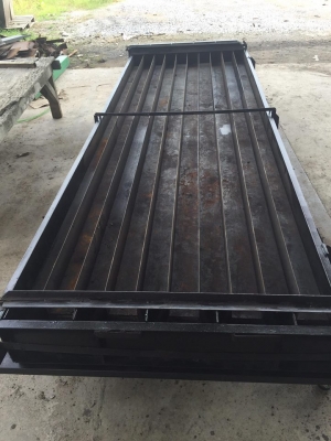 ขายแบบหล่อเสาหน้า4 หล่อได้ครั้้งละ10ต้น หล่อเสารั๊วได้ ราคา15500บาท