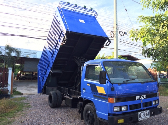 ขาย Isuzu 6ล้อดั๊ม รุ่น TFR
